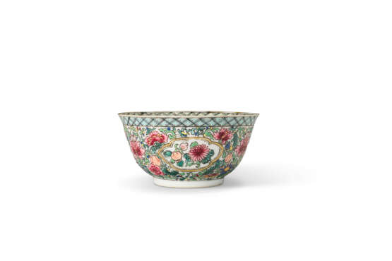 A FAMILLE ROSE 'PHEASANT' TEABOWL AND SAUCER - Foto 7