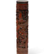 Bambus. A RETICULATED BAMBOO CYLINDRICAL INCENSE HOLDER