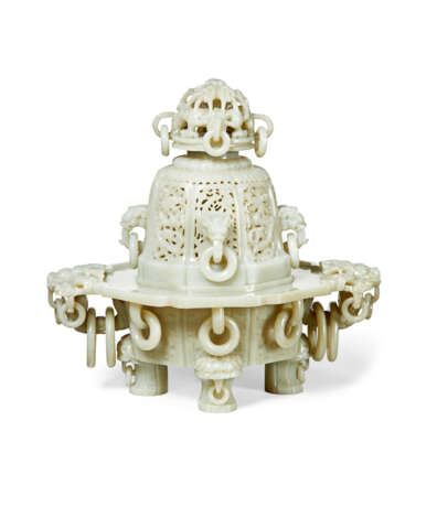 A CARVED GREENISH-WHITE JADE OCTAGONAL CENSER AND COVER - photo 1