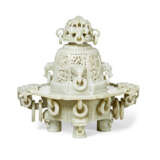 A CARVED GREENISH-WHITE JADE OCTAGONAL CENSER AND COVER - фото 1