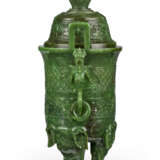 A CARVED SPINACH-GREEN JADE DEEP TRIPOD VESSEL AND COVER - photo 3
