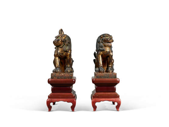 A PAIR OF KOMA-INU (LION-DOGS) - photo 4