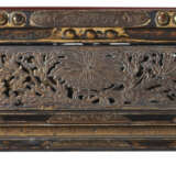 A LACQUER ALTER TABLE - photo 9