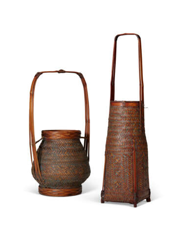 TWO BAMBOO BASKETS - Foto 1
