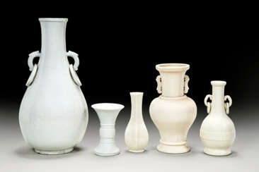 A GROUP OF FIVE DEHUA VASES