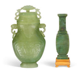 A GREEN SERPENTINE VASE AND COVER AND A GREEN JADE FACETED VASE