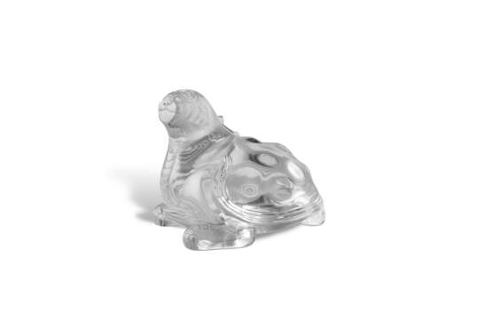 A ROCK CRYSTAL FIGURE OF A MYTHICAL BEAST - photo 1