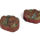 A PAIR OF CARVED GREEN, BLACK AND RED LACQUER SHAPED BOXES AND COVERS - photo 1