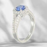 Ring: elegant sapphire/brilliant-cut diamond white gold ring… - photo 2