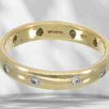 Ring: yellow gold Tiffany brilliant-cut diamond ring, 18K… - фото 3