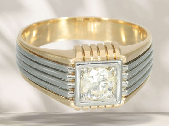 Ring: vintage designer brilliant-cut diamond gold ring, soli… - photo 4