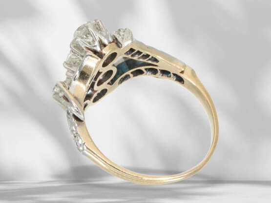 Ring: antique gold ring with old European cut diamonds, appr… - фото 4