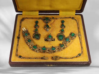 Jewellery set: antique, extremely decorative jewellery set w…