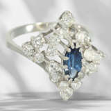 Ring: white gold vintage sapphire/brilliant-cut diamond flow… - фото 2