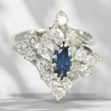 Ring: white gold vintage sapphire/brilliant-cut diamond flow… - photo 3