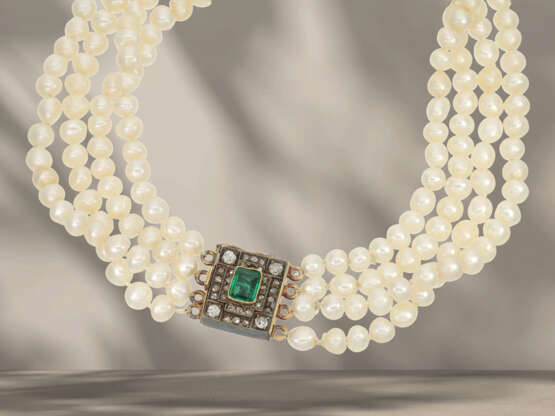 Chain: antique Oriental pearl necklace with emerald/diamond … - фото 2
