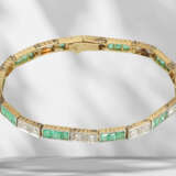 Fine antique emerald diamond gold bracelet, approx. 5.6ct… - photo 3