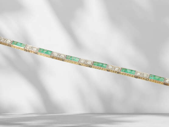 Feines antikes Smaragd-Diamant-Goldschmiedearmband, ca. 5,6c… - Foto 4