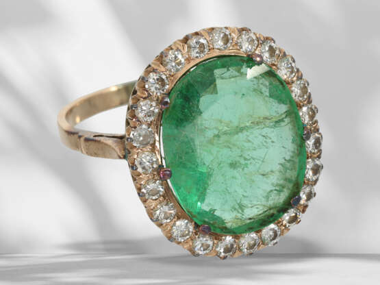 Ring: vintage emerald/brilliant-cut diamond ring with except… - photo 3