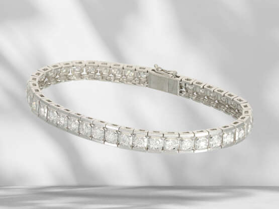 Bracelet: white gold vintage Revière bracelet with brilliant… - photo 2