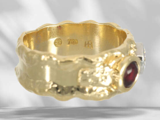 Unique ruby/brilliant-cut diamond goldsmith ring with a beau… - фото 5