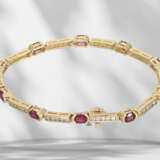Bracelet: modern ruby/brilliant-cut diamond gold bracelet in… - photo 3