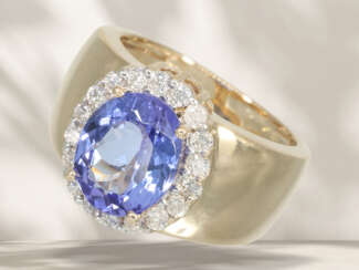 Ring: attractive, wide tanzanite/brilliant-cut diamond gold …