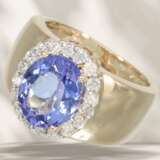 Ring: attractive, wide tanzanite/brilliant-cut diamond gold … - photo 1