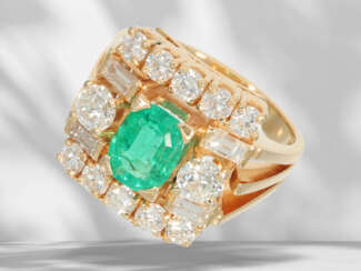 Vintage emerald/brilliant-cut diamond gold ring in 18K gold,…