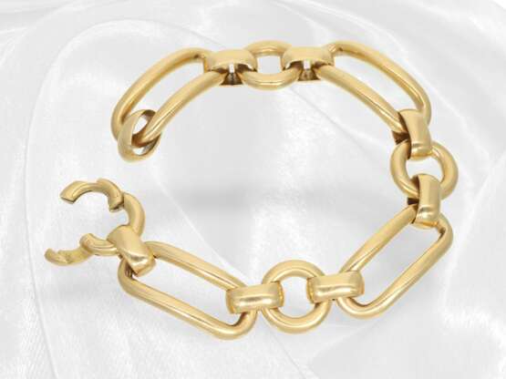 Heavy and extremely solid 18K gold designer bracelet, handma… - photo 3