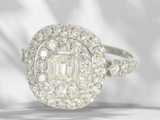 Ring: very fine brilliant-cut diamond/diamond ring, platinum… - photo 3