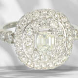 Ring: very fine brilliant-cut diamond/diamond ring, platinum… - photo 5