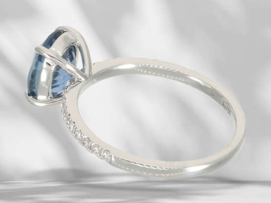 Ring: fine white gold goldsmith ring with brilliant-cut diam… - фото 4