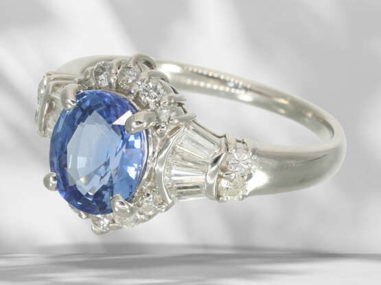 Ring: high-quality, like new sapphire/diamond ring, platinum… - фото 2