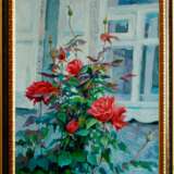 «Розы под окном.» Холст Масляные краски Реализм Натюрморт 2014 г. - фото 1