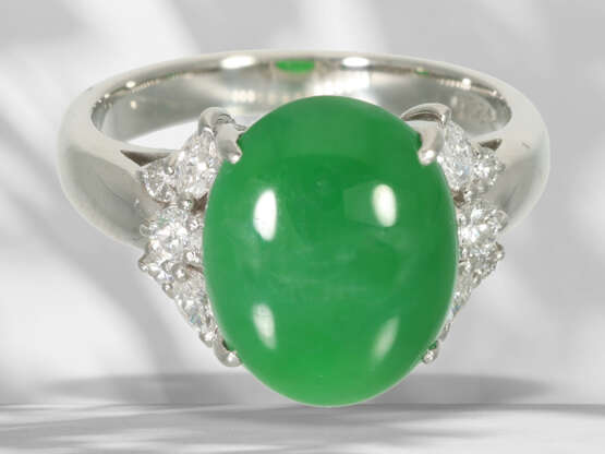 Ring: neuwertiger Platinring mit seltener Imperial-Jade in S… - Foto 3