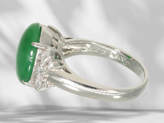 Ring: neuwertiger Platinring mit seltener Imperial-Jade in S… - Foto 4