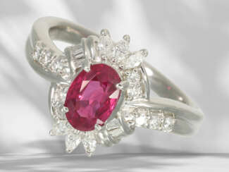 Ring: hochwertiger Platinring mit Rubin und Diamanten, neuwe…