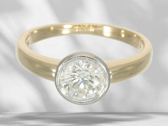 Ring: Brillant-Solitär-Goldschmiedering, großer Brillant von… - Foto 3