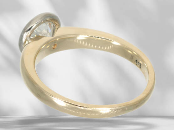 Ring: Brillant-Solitär-Goldschmiedering, großer Brillant von… - Foto 4