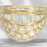 Ring: modern and very attractive diamond/brilliant-cut diamo… - фото 4