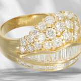 Ring: modern and very attractive diamond/brilliant-cut diamo… - фото 5