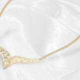 Gold brilliant-cut diamond centrepiece necklace, drop diamon… - фото 3