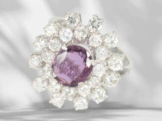 Ring: vintage sapphire/brilliant-cut diamond goldsmith flowe…