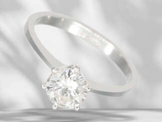 White gold vintage solitaire brilliant-cut diamond gold ring…