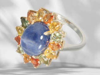 Ring: very attractive and unusual multicolour sapphire flowe…