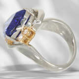 Ring: unique, heavy platinum ring with top quality tanzanite… - фото 8