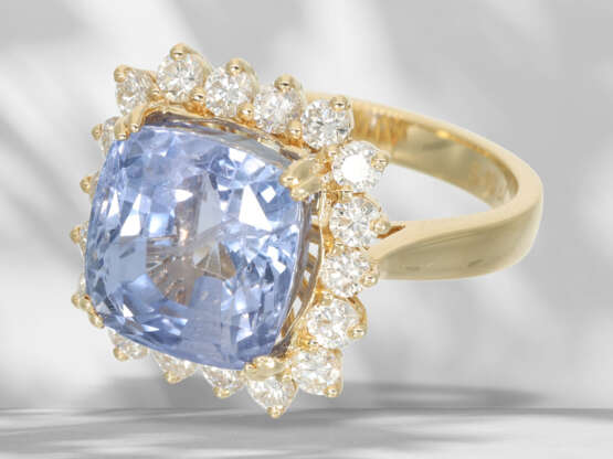 Ring: goldsmith ring with particularly beautiful Ceylon sapp… - фото 2