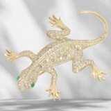Designer brooch with emerald and diamond setting "Salamander… - фото 1
