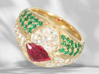 Ring: unique goldsmith's design with very precious stones, r…